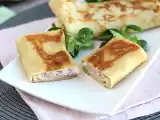 Resepti Täytetyt pannukakut béchamel-kastikkeella, juustolla ja kinkulla