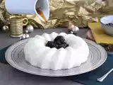 Resepti Kookospähkinäblancmange ja luumucoulis