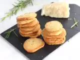 Resepti Parmesaanikeksit ja yrttikeksit