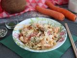 Resepti Thai pasta (kookoskerma-nuudelit katkarapujen ja vihannesten kera)
