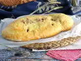 Resepti Fougasse pekonilla ja sipulilla
