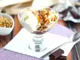 Resepti Sundae, makea amerikkalainen jäätelö