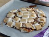 Resepti Makea banaani-suklaapizza