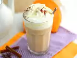 Resepti Kurpitsamausteinen latte, kahvilatte kurpitsalla
