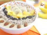 Mango- ja banaanismoothiebowl