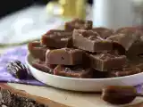 Resepti Date fudge, pieni neliö täynnä energiaa ja makua!