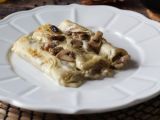 Resepti Cannelloni sienet ja makkara: runsas ja maukas ensimmäinen ruokalaji.