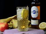 Resepti Alkoholiton martini spritz, makea ja kukkainen cocktail aperitiiviksi.