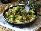 Resepti Kermainen parsa ja pekoni pasta: helppo ja maukas resepti