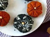 Resepti Kurpitsan muotoinen aperitiivijuustolevy, täydellinen halloweeniin!