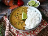 Resepti Punalenkkien curry kookosmaitolla: helppo ja kermainen resepti