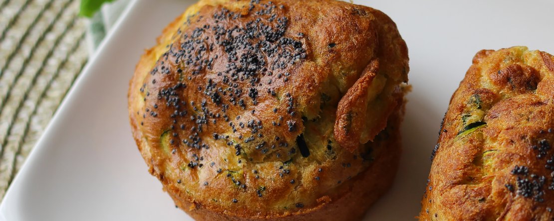 Kesäkurpitsamuffinsseja air fryer: kevyt ja kuohkea resepti