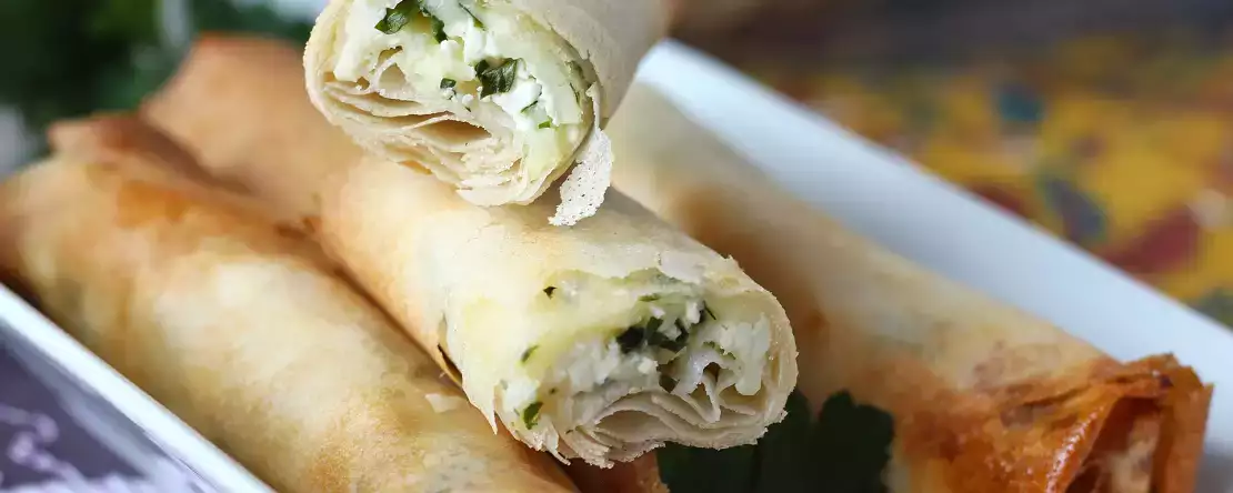 Kotitekoiset libanonilaiset rikakats - ilmakeittimen ruoanlaitto