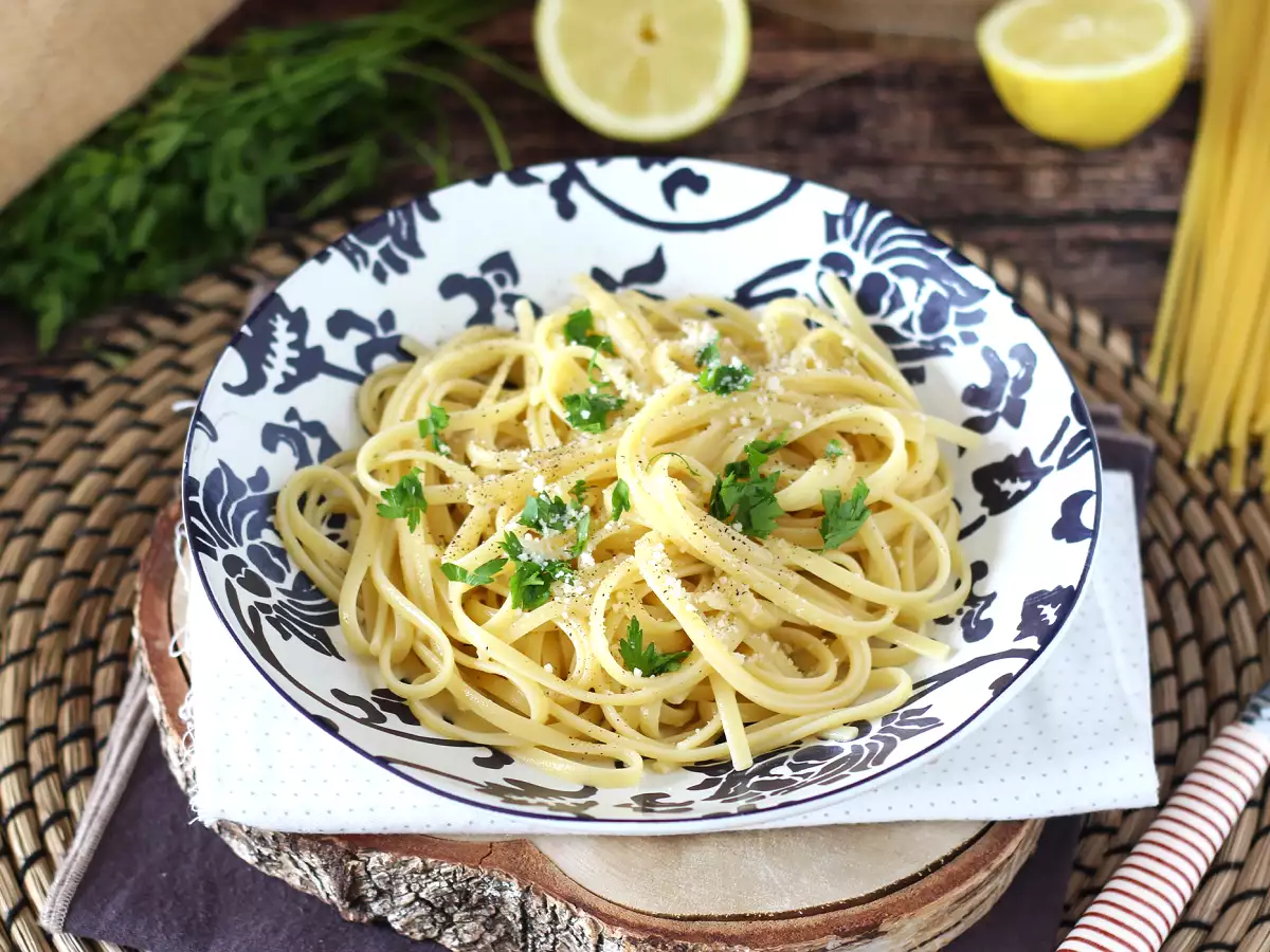 Resepti Pasta sitruunalla - pasta al limone (tuleva suosikkisi!)