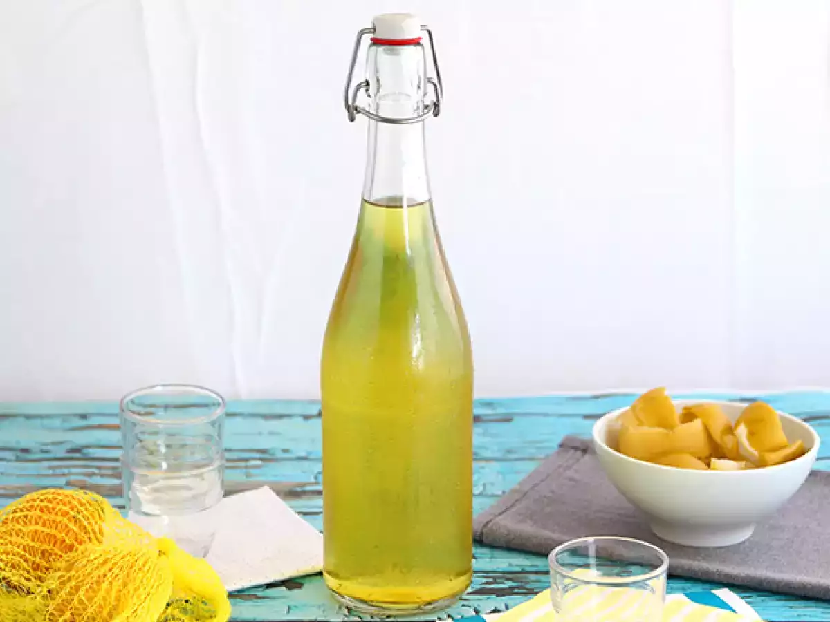 Resepti Helppo kotitekoinen limoncello