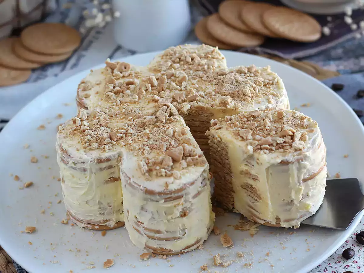 Resepti Portugalilainen keksikakku, bolacha de bolacha