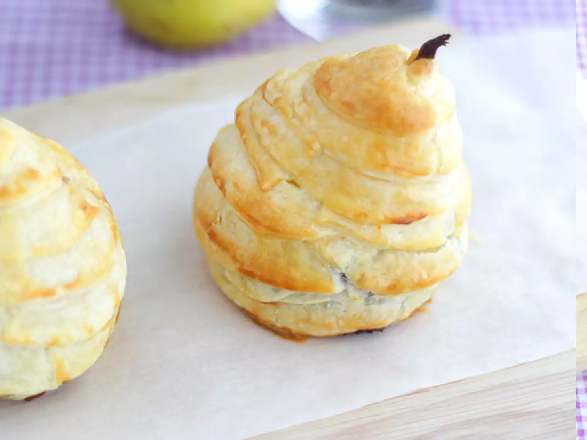 Resepti Suklaasydämellä täytetyt päärynäleivonnaiset