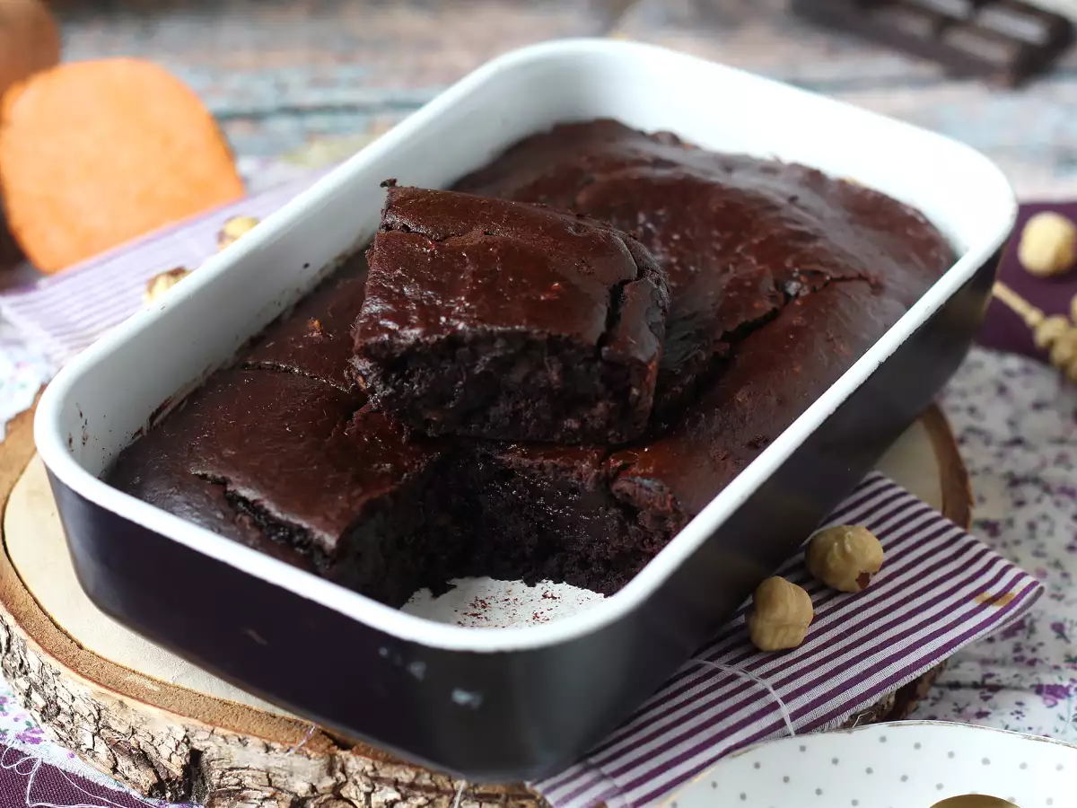 Resepti Bataattibrownie ilman voita tai öljyä