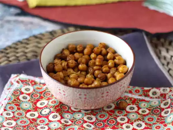 Resepti Air fryer -paahdetut kikherneet
