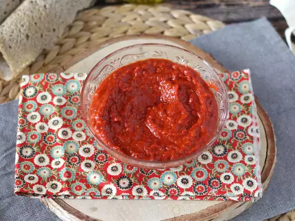 Resepti Punapippurilevite: virkistävä muutos aperitiiviin!