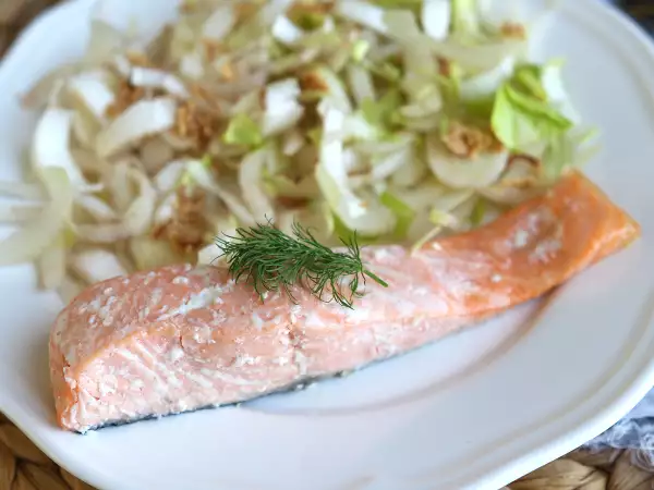 Resepti Miten paistaa lohipihvi pannulla?