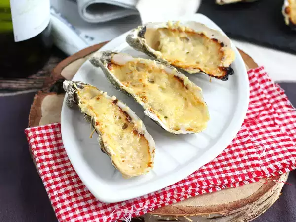 Resepti Gourmet-osterit gratinoituna