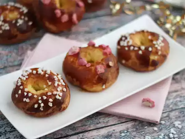 Resepti Kuningasten brioche-leivokset
