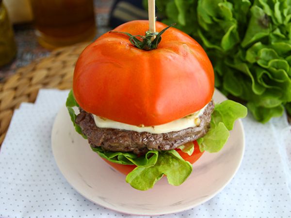 Resepti Tomaatin hampurilainen