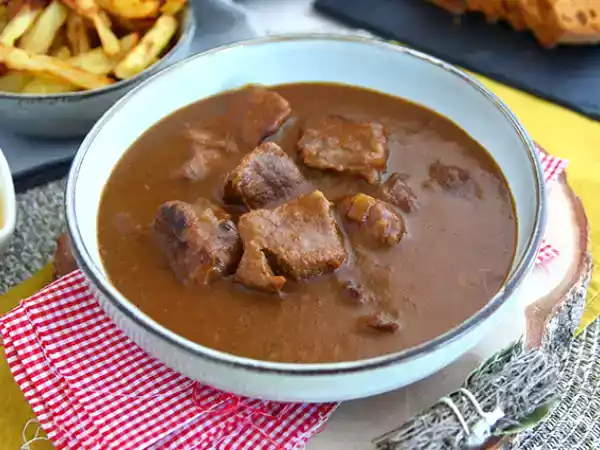 Resepti Kotitekoinen flaamilainen carbonnade