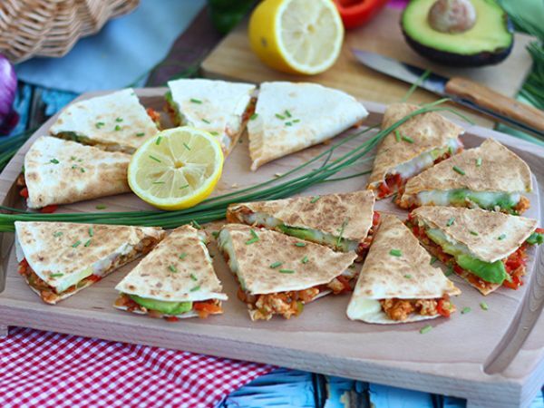 Resepti Kanaa ja avokadoa quesadillat