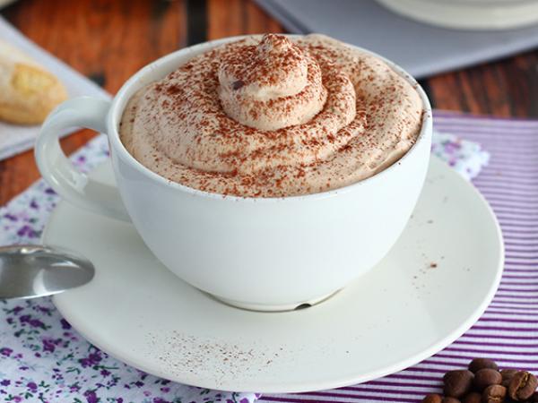 Resepti Jäätelöcappuccino, herkullinen kahvijälkiruoka