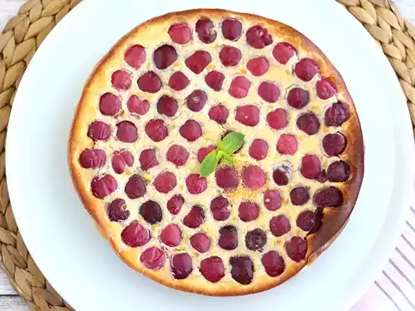 Resepti Kirsikkainen clafoutis, ultra sulava klassikko
