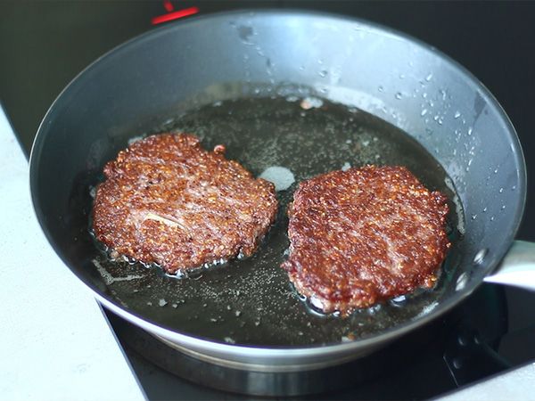 Resepti Kasvispihvit punaisista pavuista