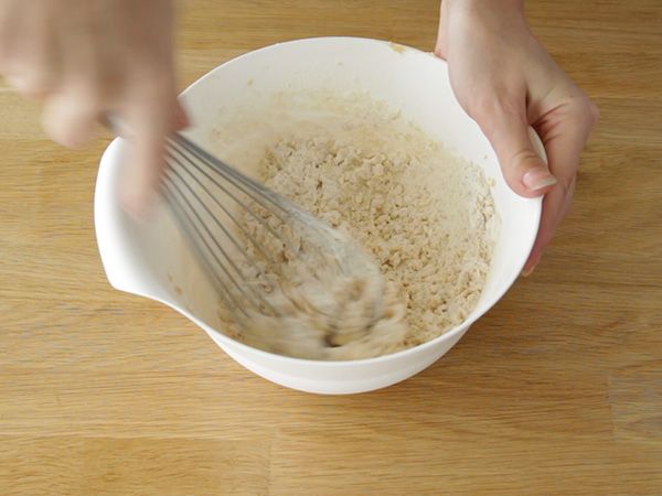 Jättikeksikakku vaahtokarkkien kanssa - Valmistelu askel 3