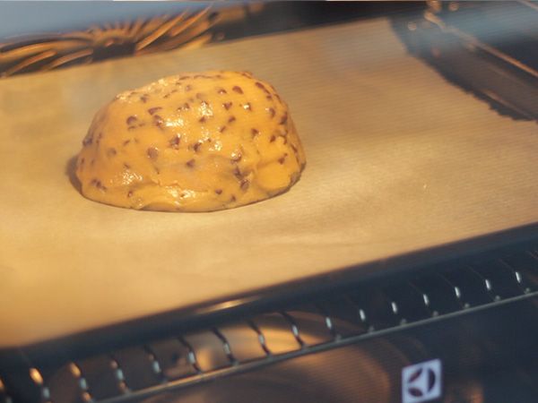 Jättikeksikakku vaahtokarkkien kanssa - Valmistelu askel 9