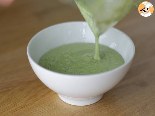 Smoothie kulho kiivi minttu pinaatti versot - Valmistelu askel 2