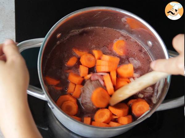 Naudanliha Bourguignon - Valmistelu askel 2