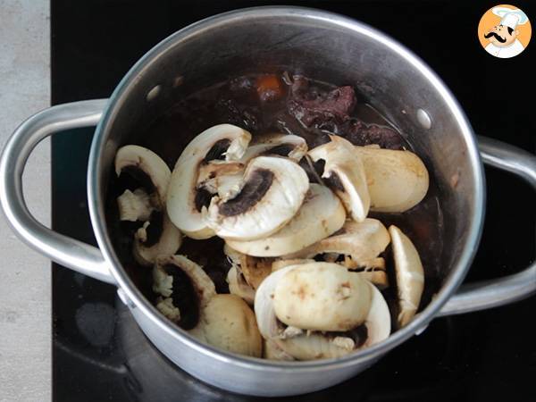 Naudanliha Bourguignon - Valmistelu askel 4