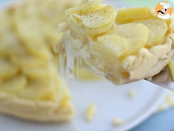 Perunoita ja Cantal-juustoa sisältävä Tarte Tatin - Valmistelu askel 7