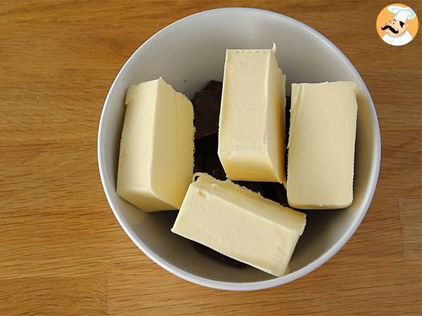Hasselpähkinälevite, kotitekoinen Nutella - Valmistelu askel 1