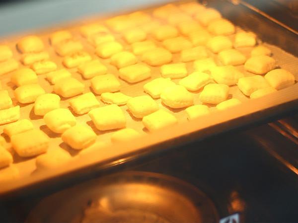 Kotitekoiset aperitiivikeksit - Valmistelu askel 6
