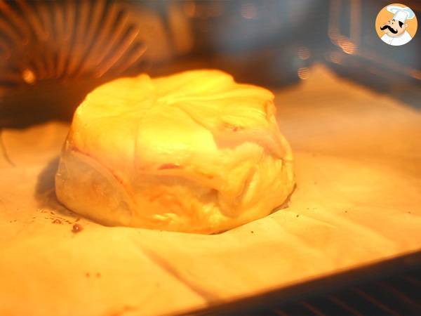 Kinkkua ja sipulia Camembert-leivonnaiset - Valmistelu askel 4