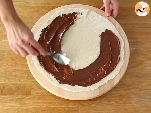 Makea banaani-suklaapizza - Valmistelu askel 1