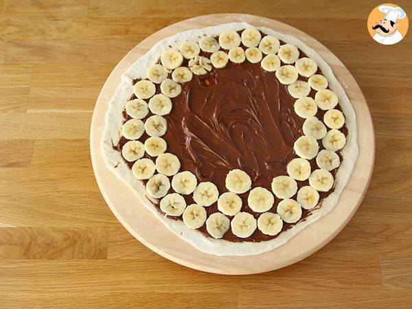 Makea banaani-suklaapizza - Valmistelu askel 2