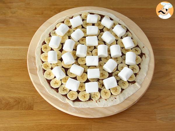Makea banaani-suklaapizza - Valmistelu askel 3