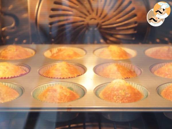 Cupcake-pohjakakku - Valmistelu askel 5