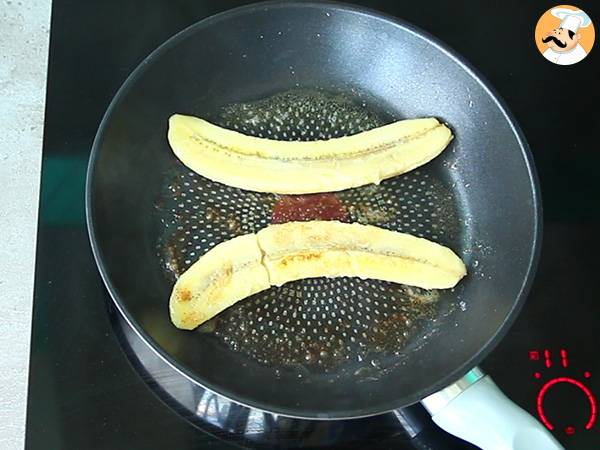 Banana Split, kuuluisa jäätelöherkku - Valmistelu askel 1