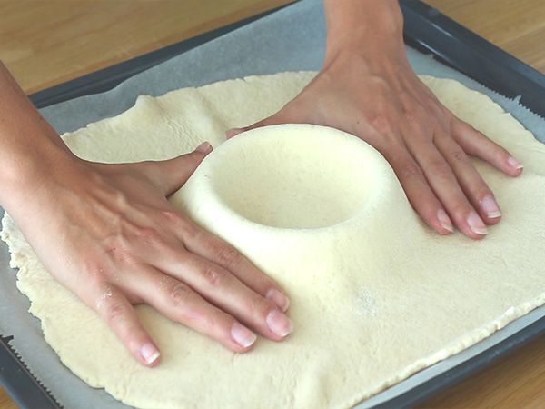 Pizza Kit Kat ja Suklaa Danette Jogurtti - Valmistelu askel 2