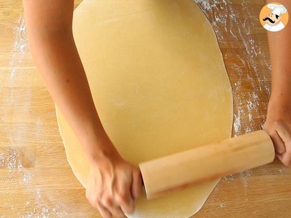 Tortellinit parmesaanin, kinkun ja basilikan kera - Valmistelu askel 4
