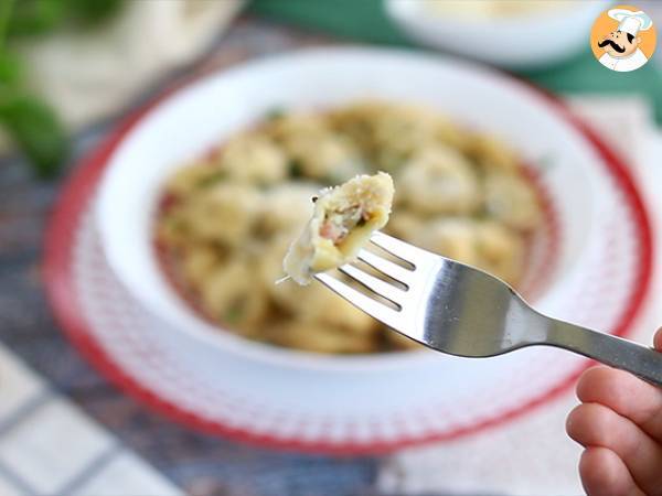 Tortellinit parmesaanin, kinkun ja basilikan kera - Valmistelu askel 9
